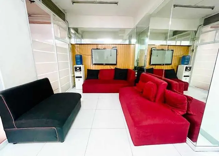 Cosmo Hotel Manila